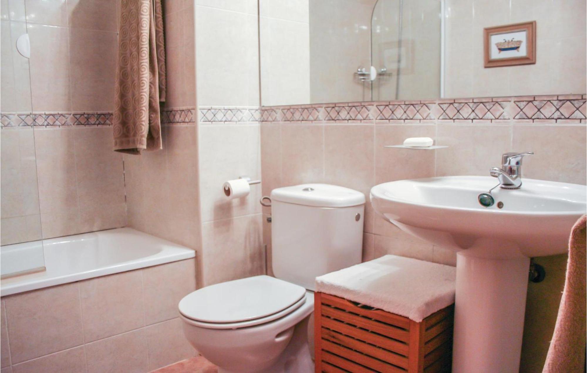 Beautiful Apartment In Alcossebre With Kitchen Εξωτερικό φωτογραφία